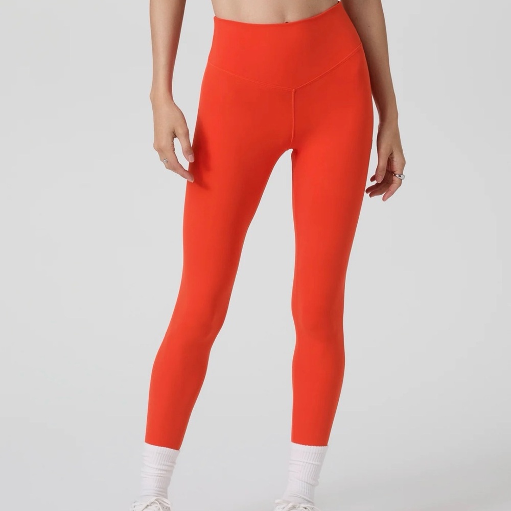 Vuori All the form leggings Bright poppy